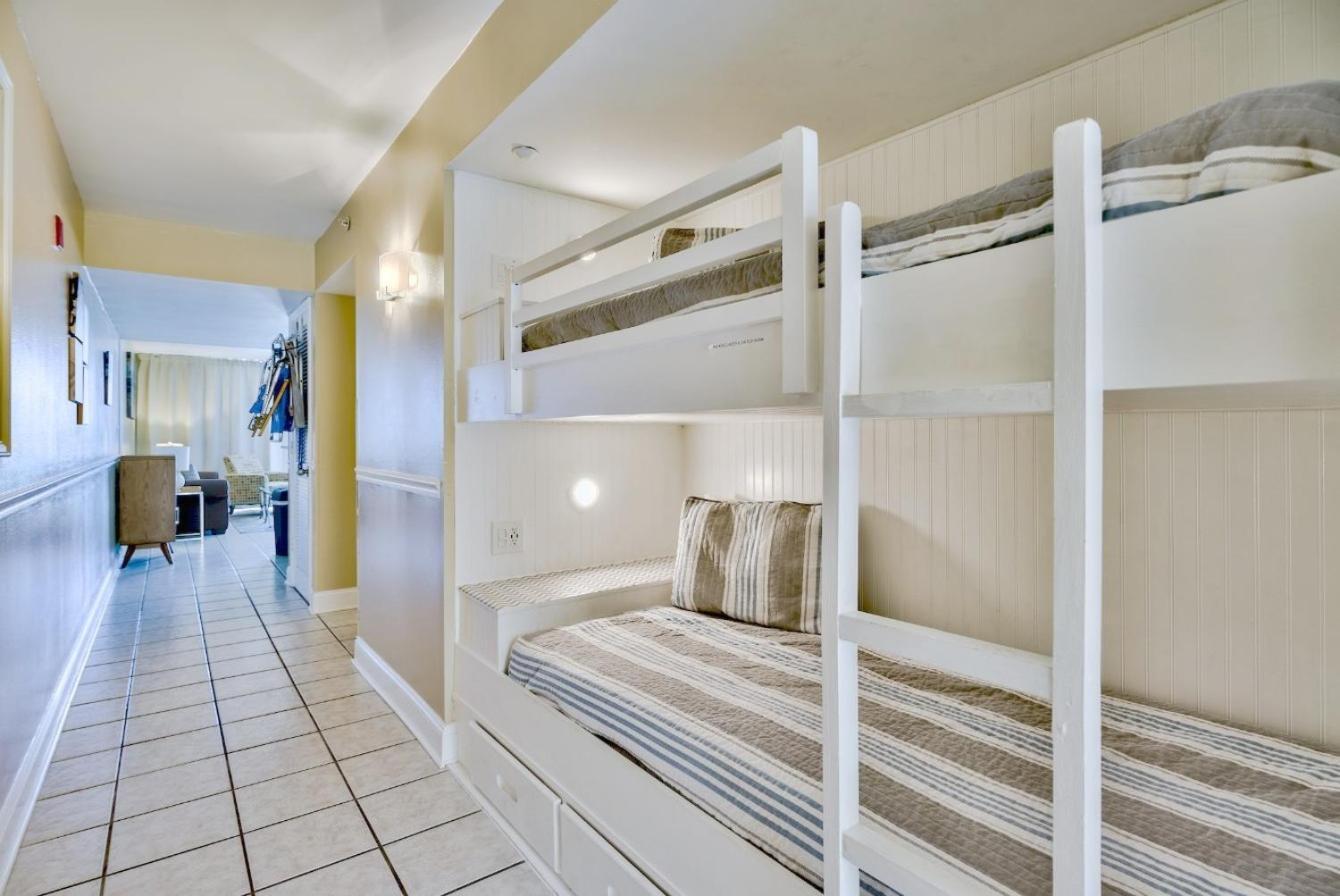 Pelican Beach Resort Condos Destin Zewnętrze zdjęcie